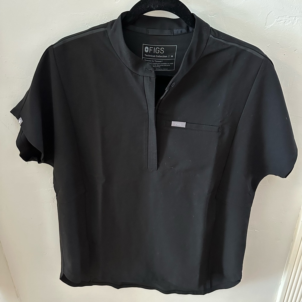 FIGS Montex Scrub Top